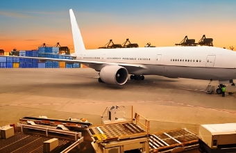 空運貨代不僅簡化了物流流程，還加速了商品在全球范圍內(nèi)的流通速度